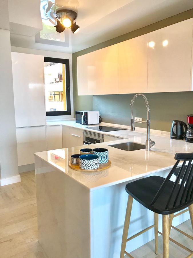 Luxury House 110 M2 On The Beach, Pool, Parking ตอร์เรโมลิโนส ภายนอก รูปภาพ